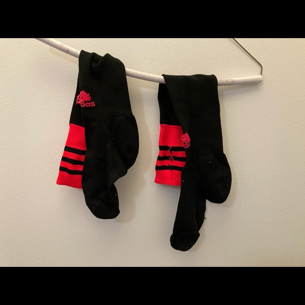 Soccer/Field Hockey Adidas Socks Neon Orange and Black Padded Tows and Heels
